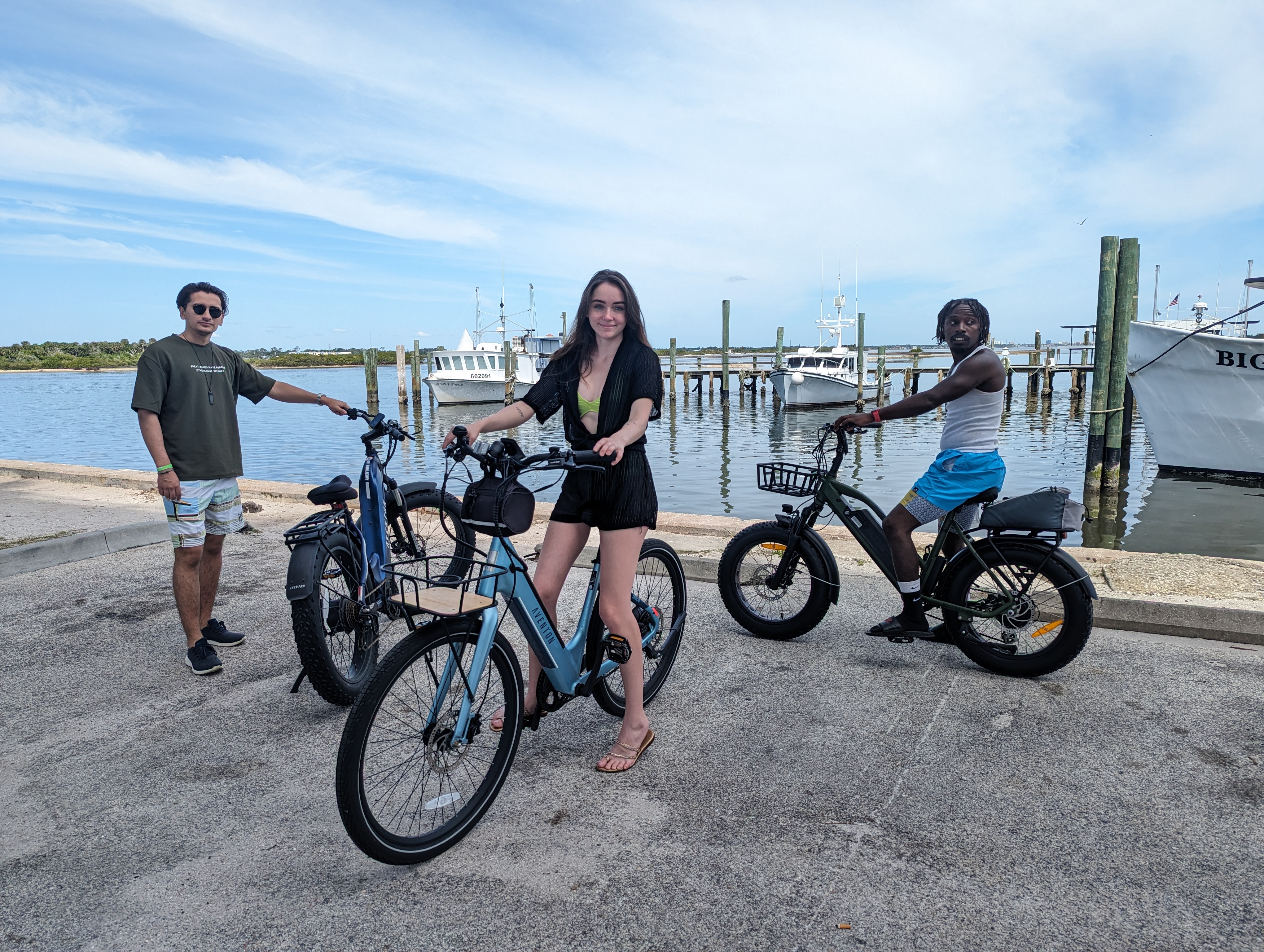 送料無料 Daytona bike CENTOS 10速 20インチ 動作確認済 コンセプトは“ちょこっとアウトドア”！ デイトナが電動アシスト自転車